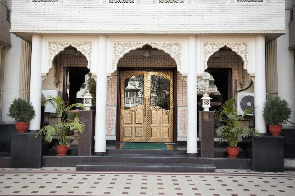 Nahargarh Haveli Hotel Jaipur Bagian luar foto