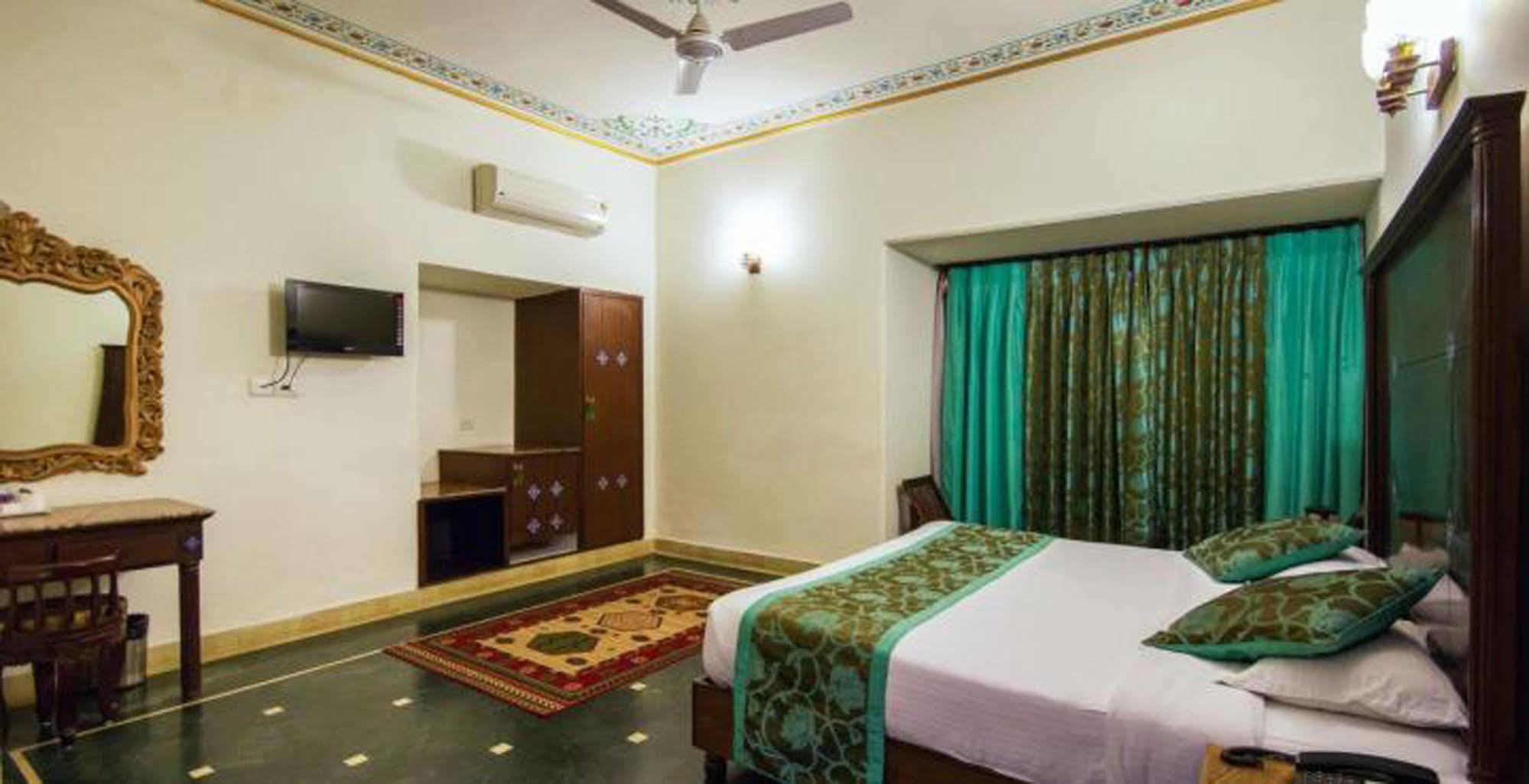 Nahargarh Haveli Hotel Jaipur Bagian luar foto