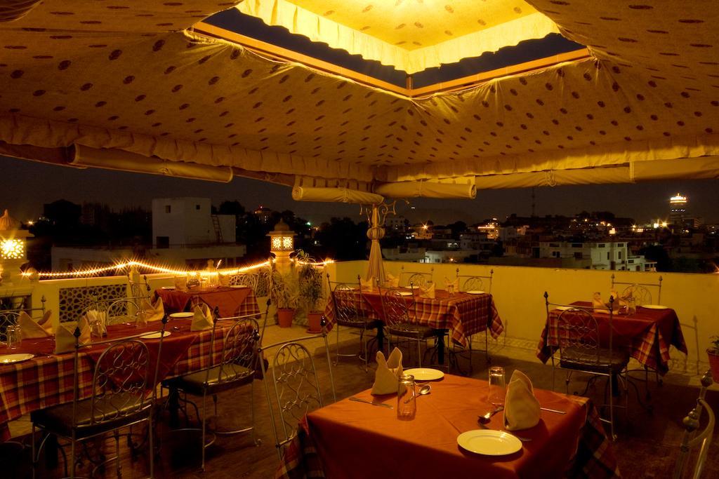 Nahargarh Haveli Hotel Jaipur Bagian luar foto